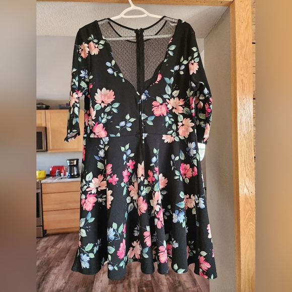 City Studio Floral Dress with Mesh Panel - Picture 3 of 3